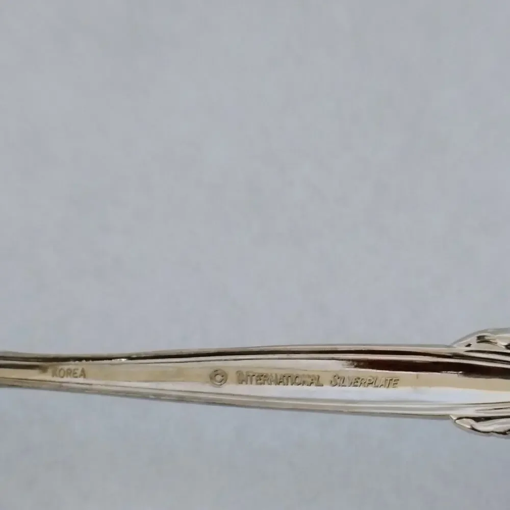 (1) International 1981 EMPRESS Silver Plate Dinner Forks Flatware Replacement